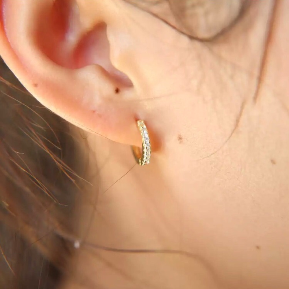DIAMOND Huggies | Yellow Gold | RESTOCKED! - Picture 4 of 5